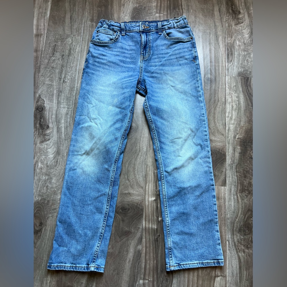 Cat & jack Classic Blue Jeans big kids size 16 
Very good condition